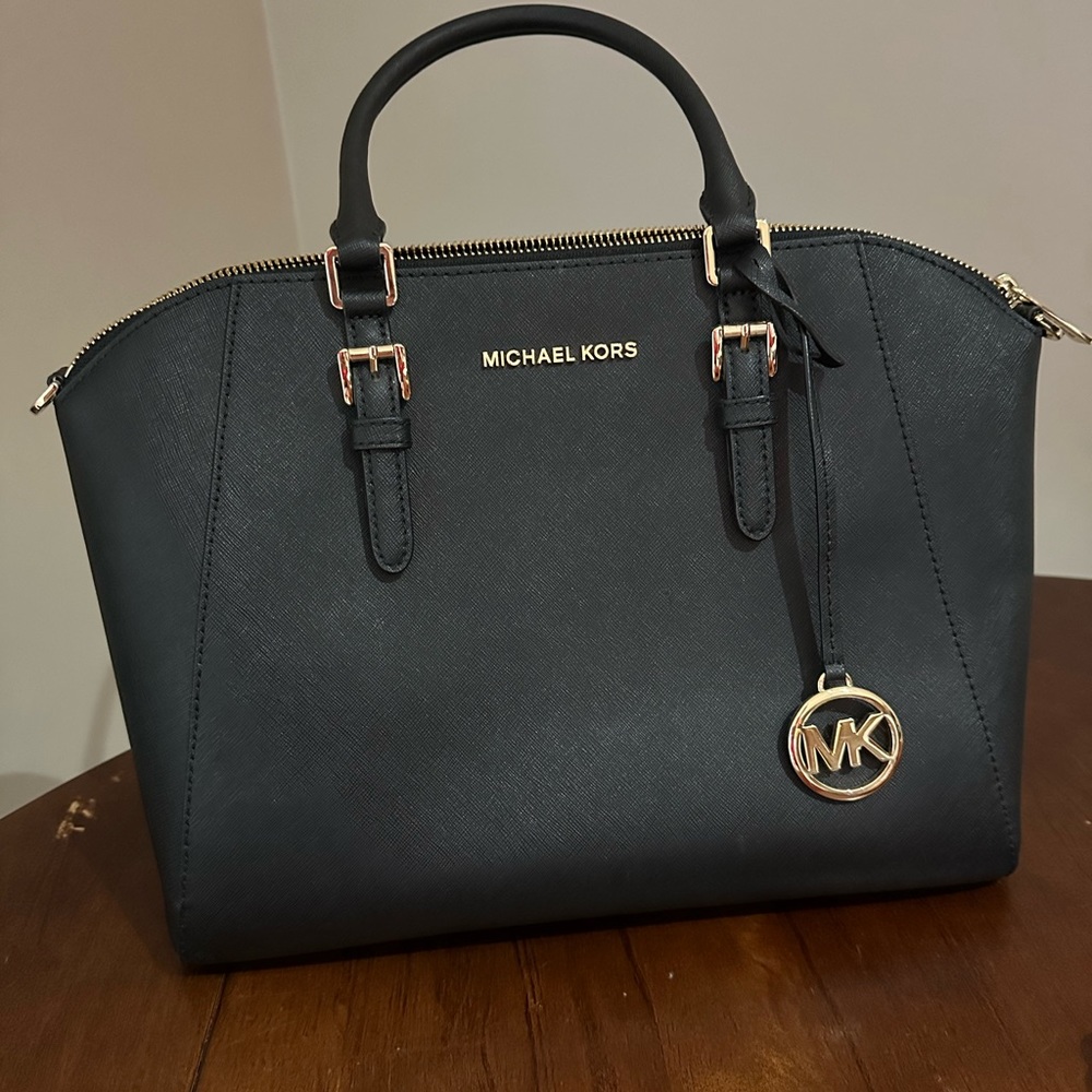Black Leather Michael Kors Purse